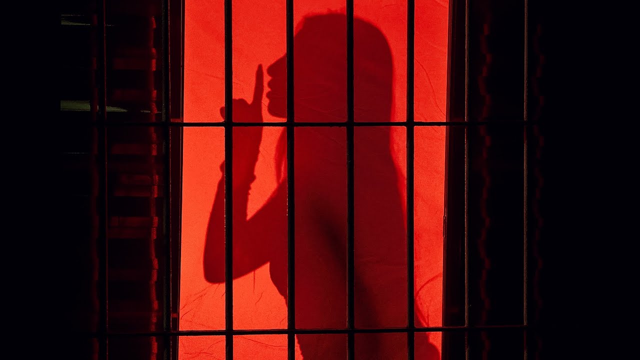 Geme Baixo - MC Jvila, Menor MC e G.A (DJ Dael, DJ Galdino, Honaiser e DJ João Pereira)