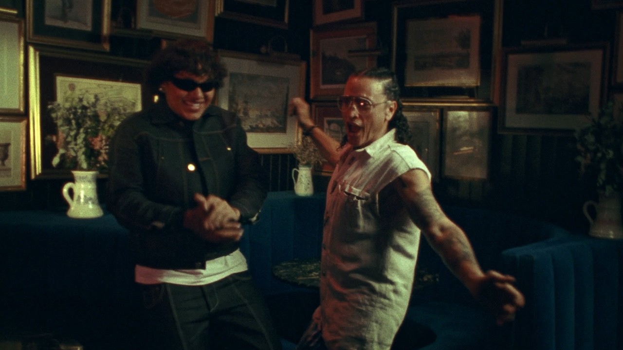 Elvis Crespo, @beele I PA´BAILAR  (Official Video)